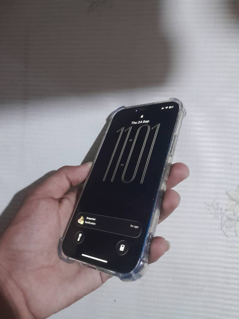 Apple iPhone 12 5