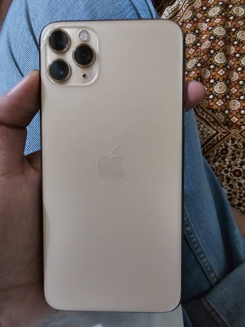 Apple iPhone 11 Pro Max 0