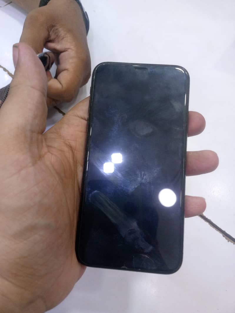 Apple iPhone X 0