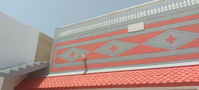 Walls and Selling colors interior and exterior paint