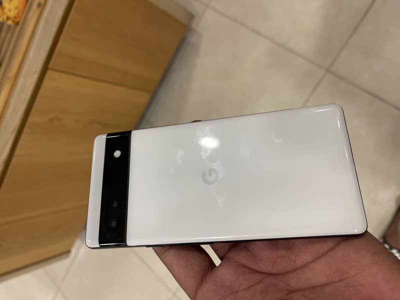 Google Pixel 6a 1
