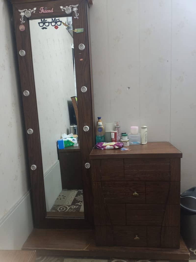 bedside table and dressing table 2
