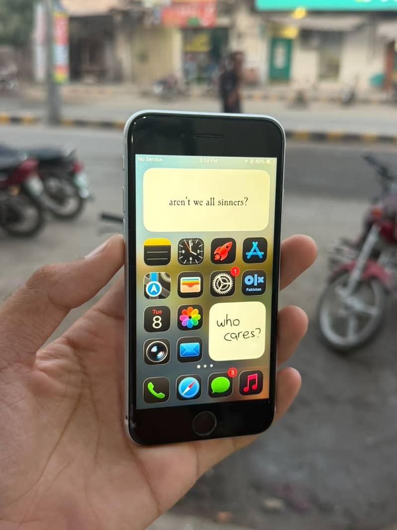 Apple iPhone SE 1