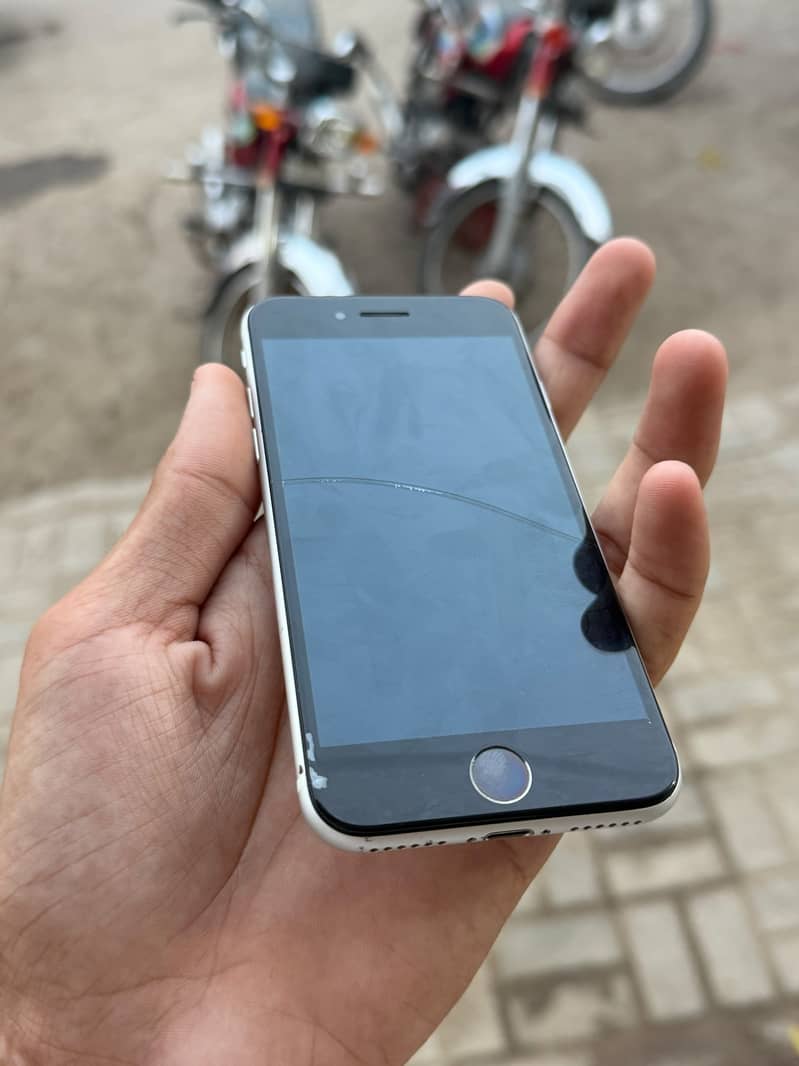 Apple iPhone SE 2