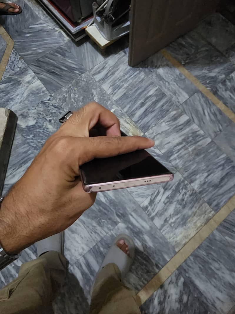 Infinix Zero 40 1
