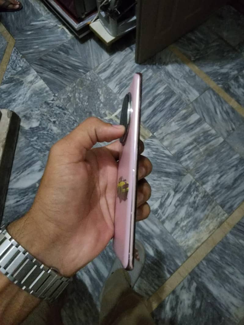 Infinix Zero 40 3