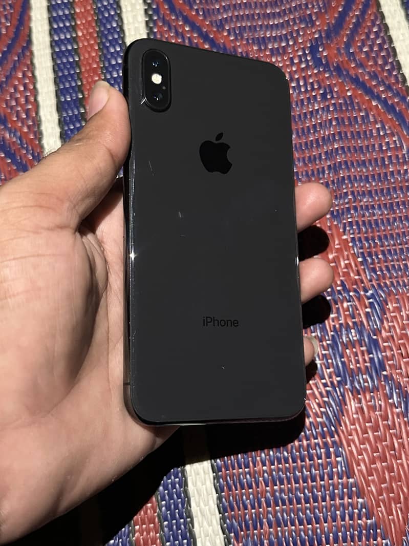 Apple iPhone X 5