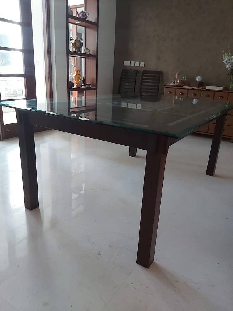 Glass top dining table 1
