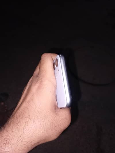 i phone 11 03088732818