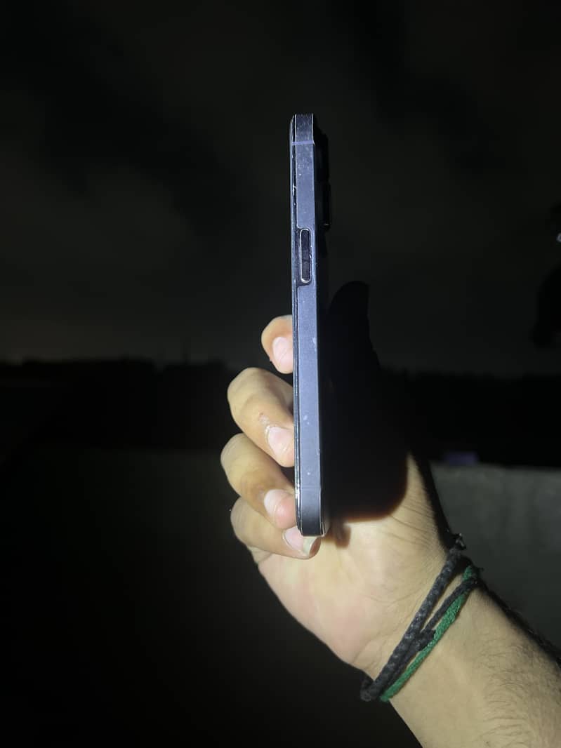 Apple iPhone 14 Pro 7