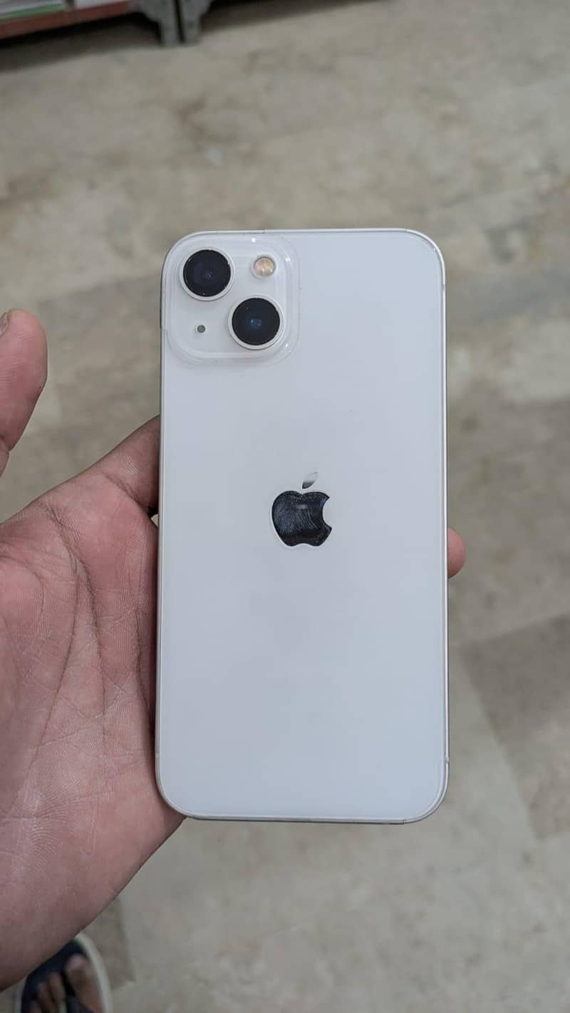 Apple iPhone 13 1