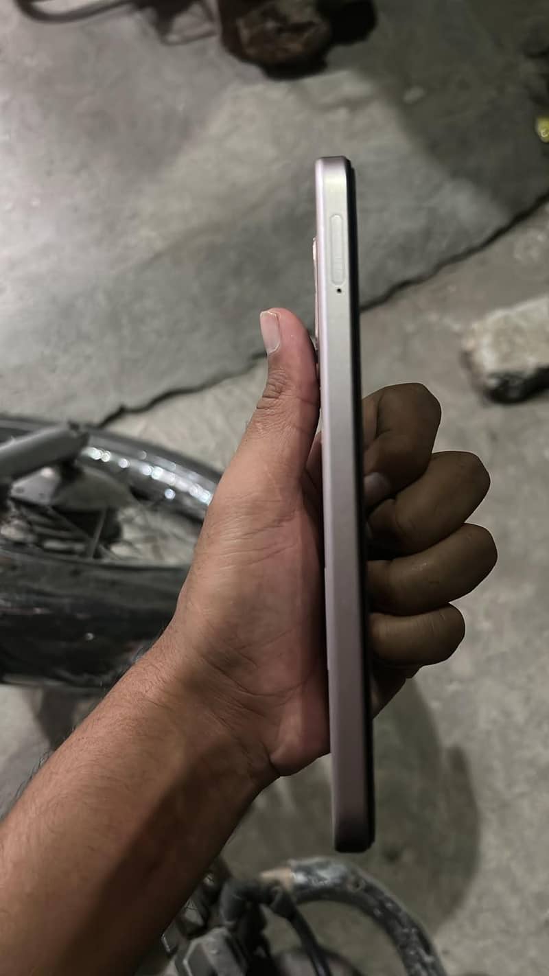OPPO A6 1
