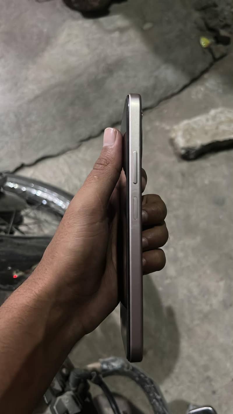 OPPO A6 2
