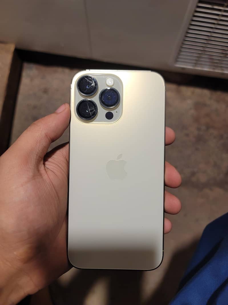 Apple iPhone 14 Pro Max 5