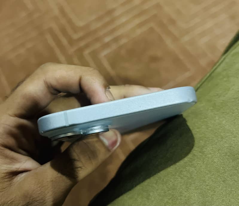Iphone 15 plus 5