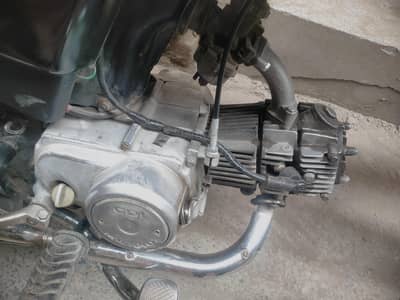 urgent sale metro 2012 model red