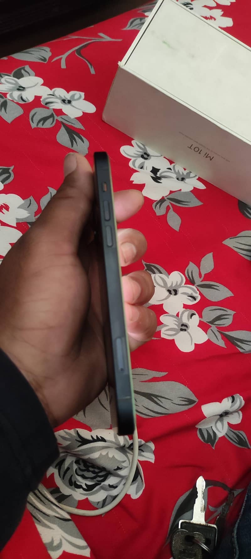 Apple iPhone 12 6
