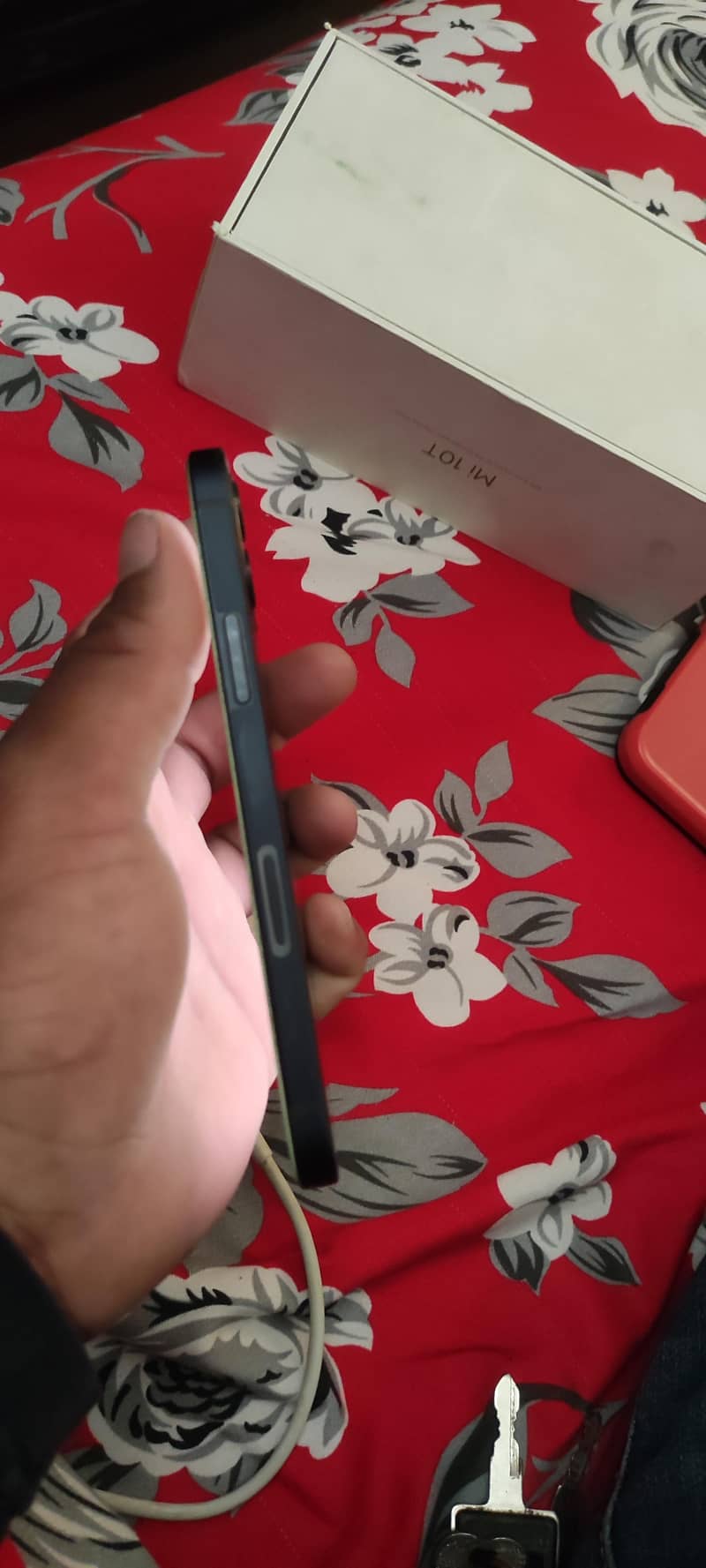 Apple iPhone 12 7