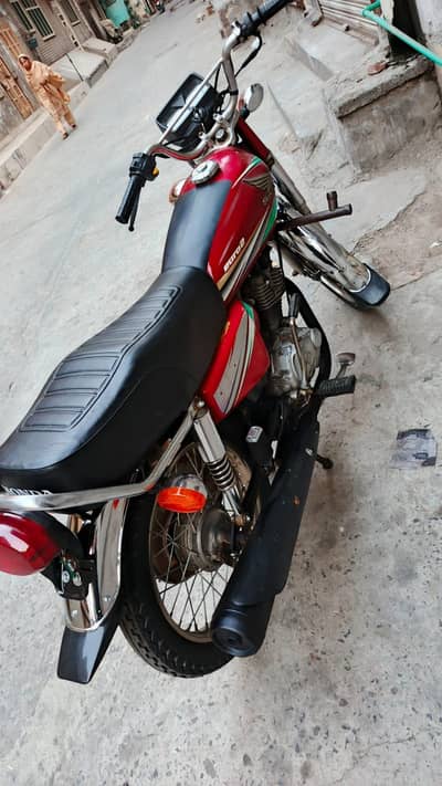 Honda 125 13 model home use bike