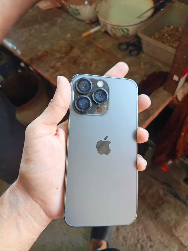 iphone 13 pro jv 0