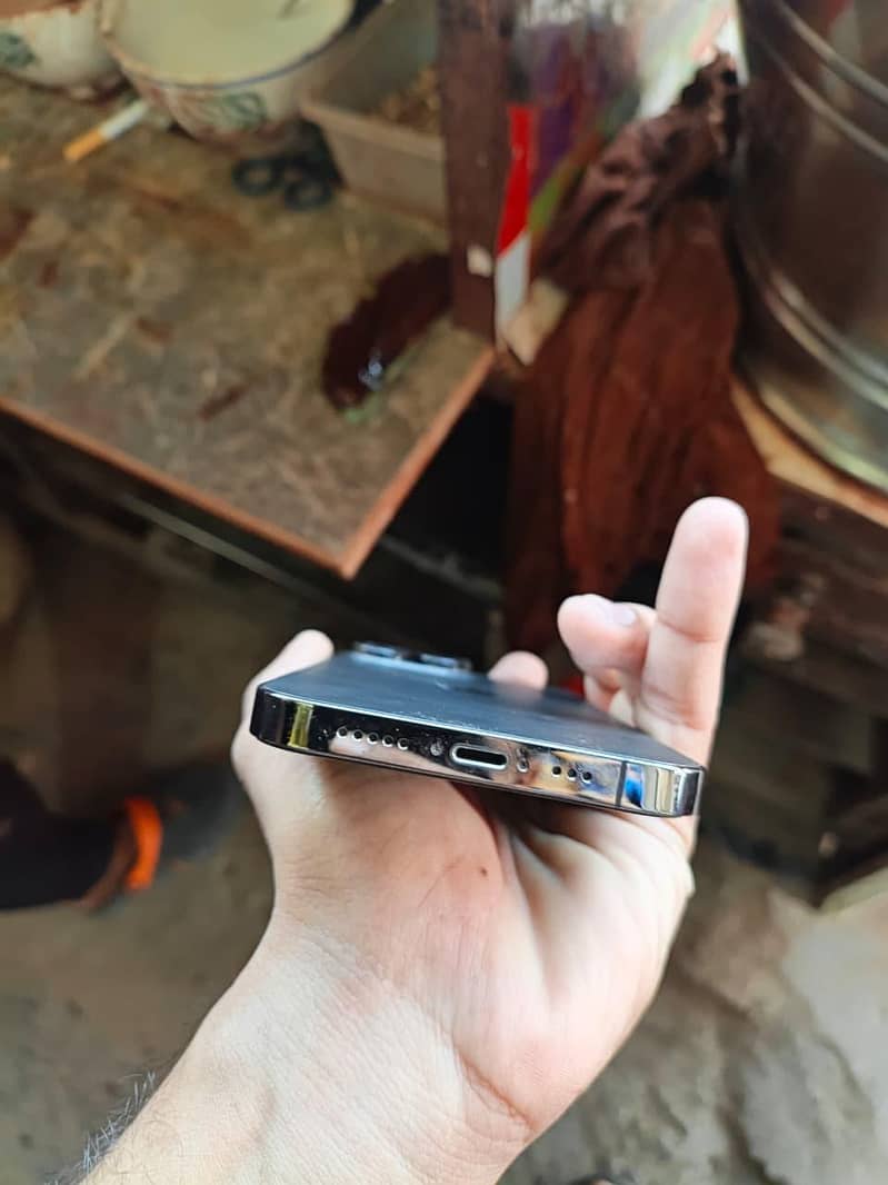 iphone 13 pro jv 4