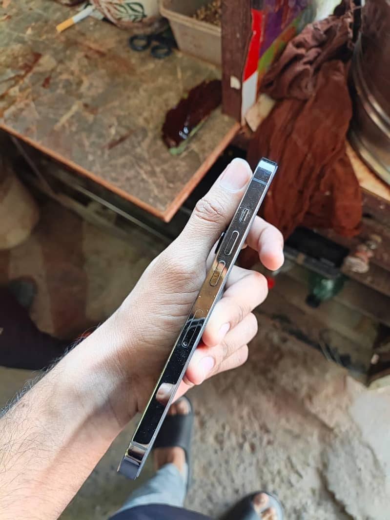 iphone 13 pro jv 7