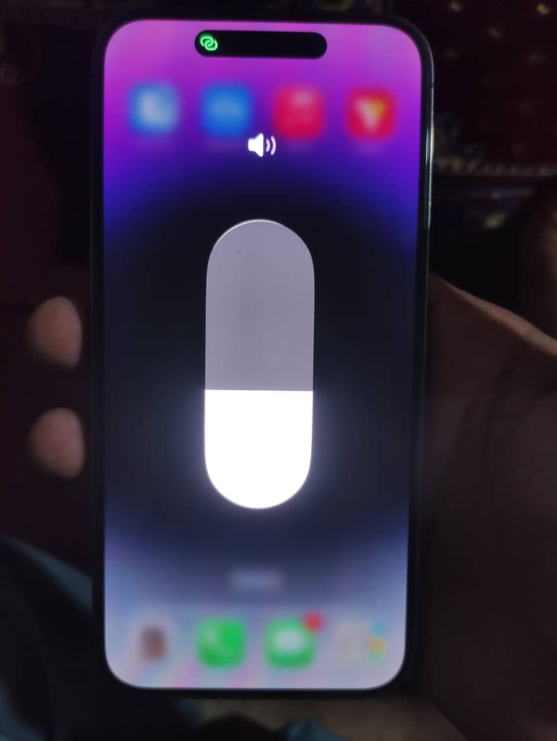 iPhone 14 pro max 12