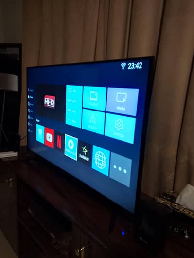 HIQ LED TV