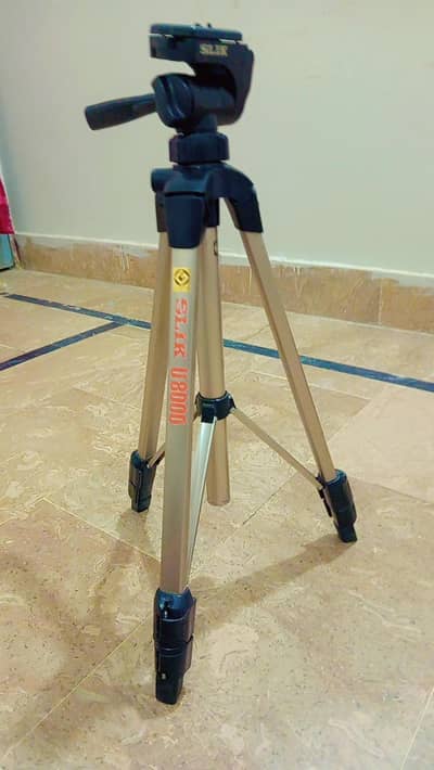 Tripod stand