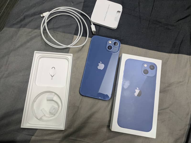 Apple iPhone 13 2