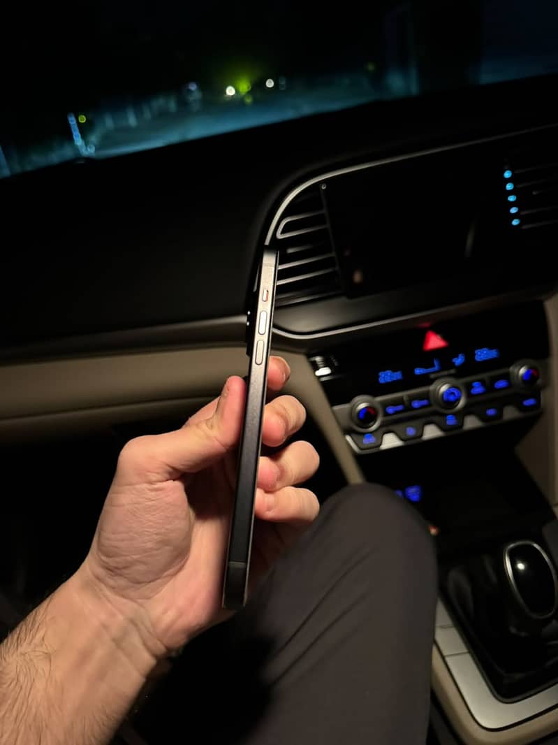Apple iPhone 15 plus 1