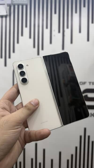 Samsung Mobile Z Fold 5