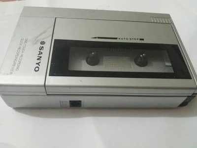 Sanyu Tape Recorder