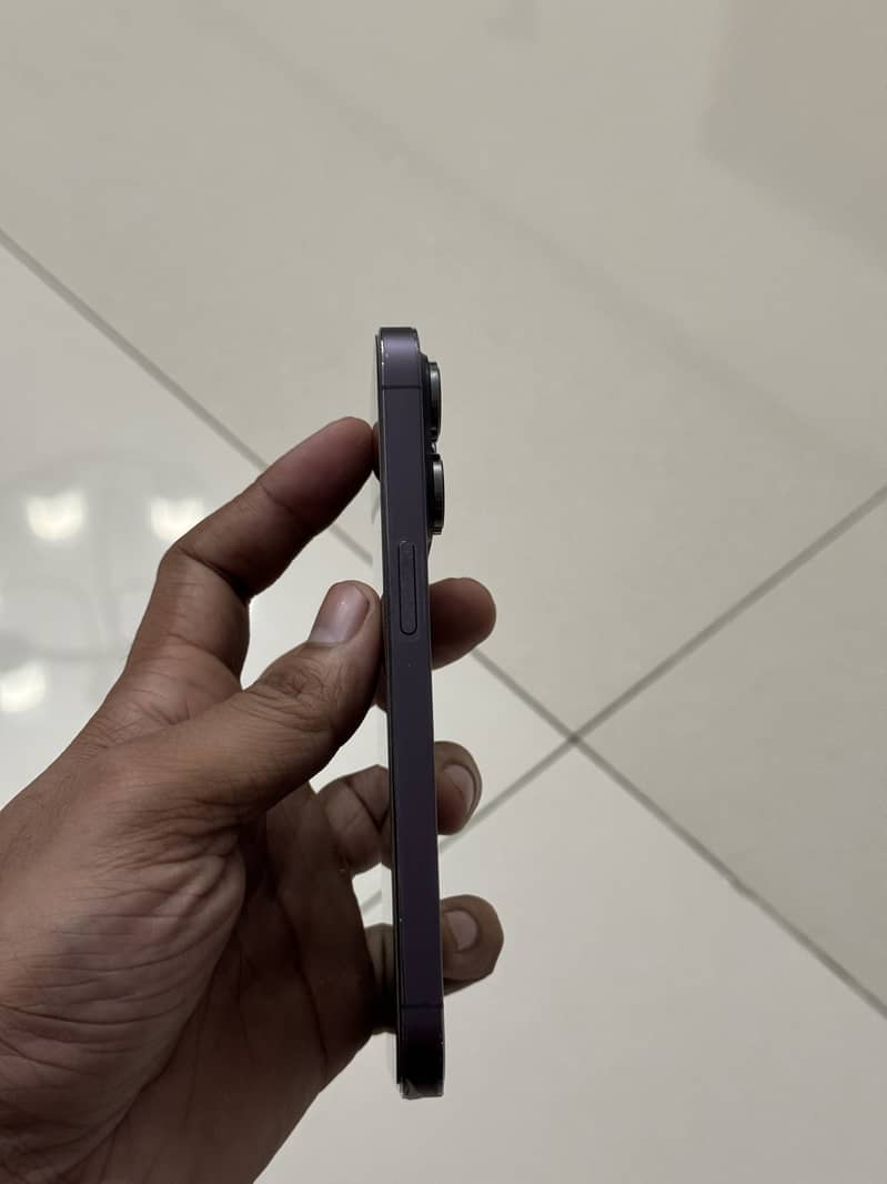 Apple iPhone 14 Pro 3