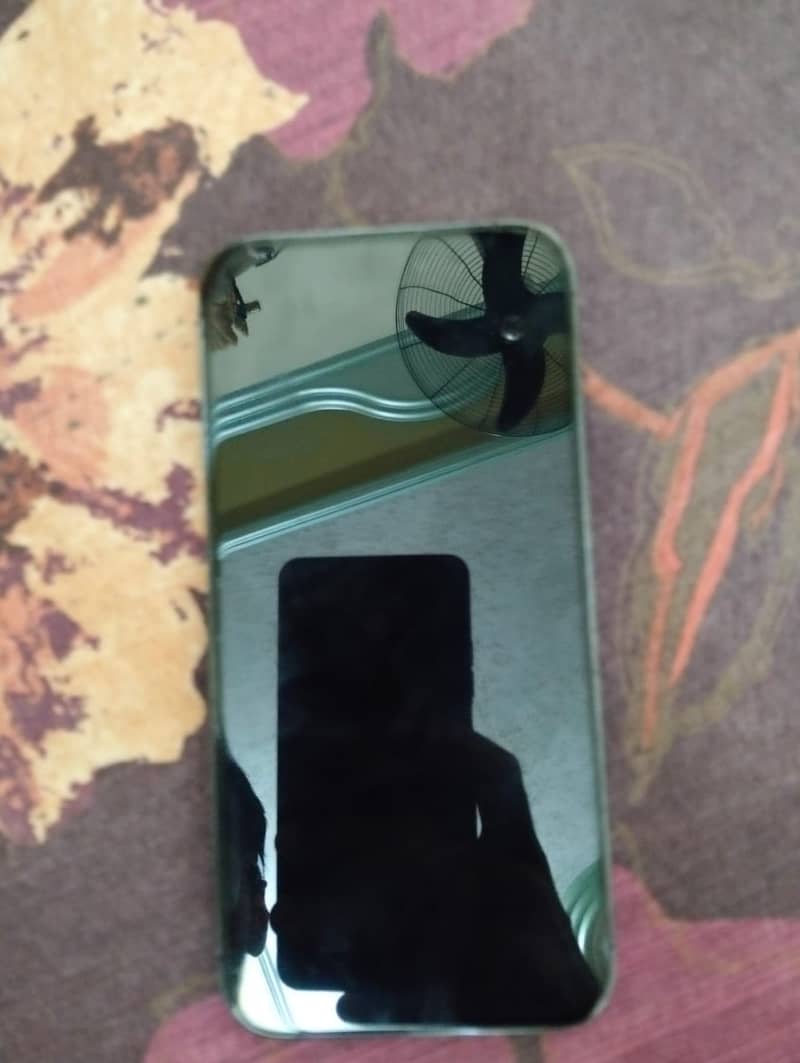Apple iPhone 14 Pro Max 0