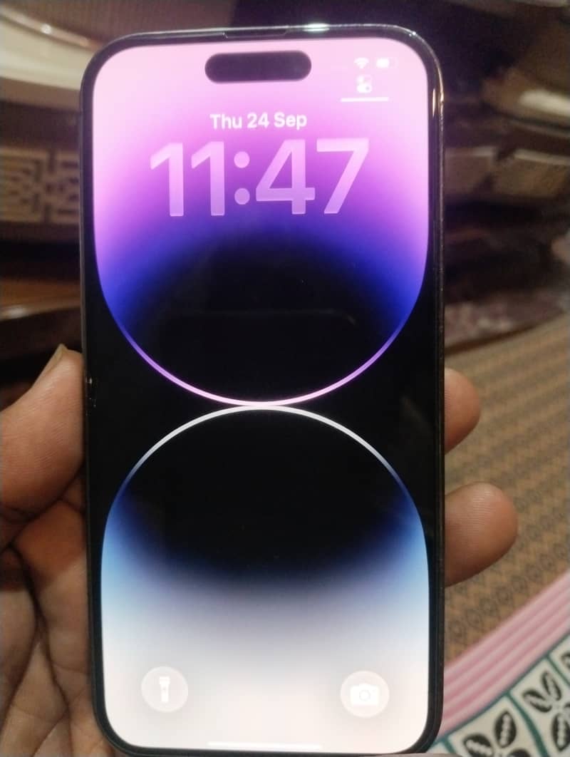 Apple iPhone 14 Pro 0