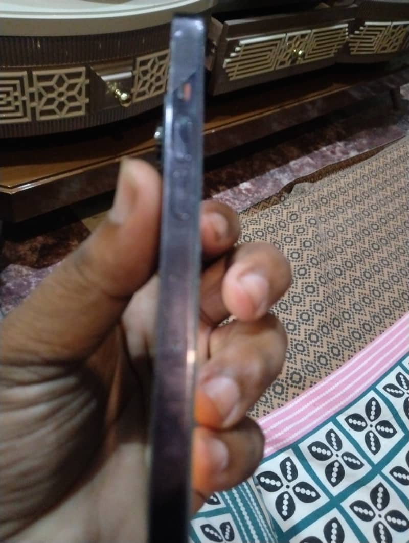 Apple iPhone 14 Pro 3