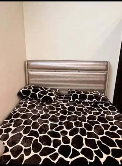 Brown Color and Full Ok bed