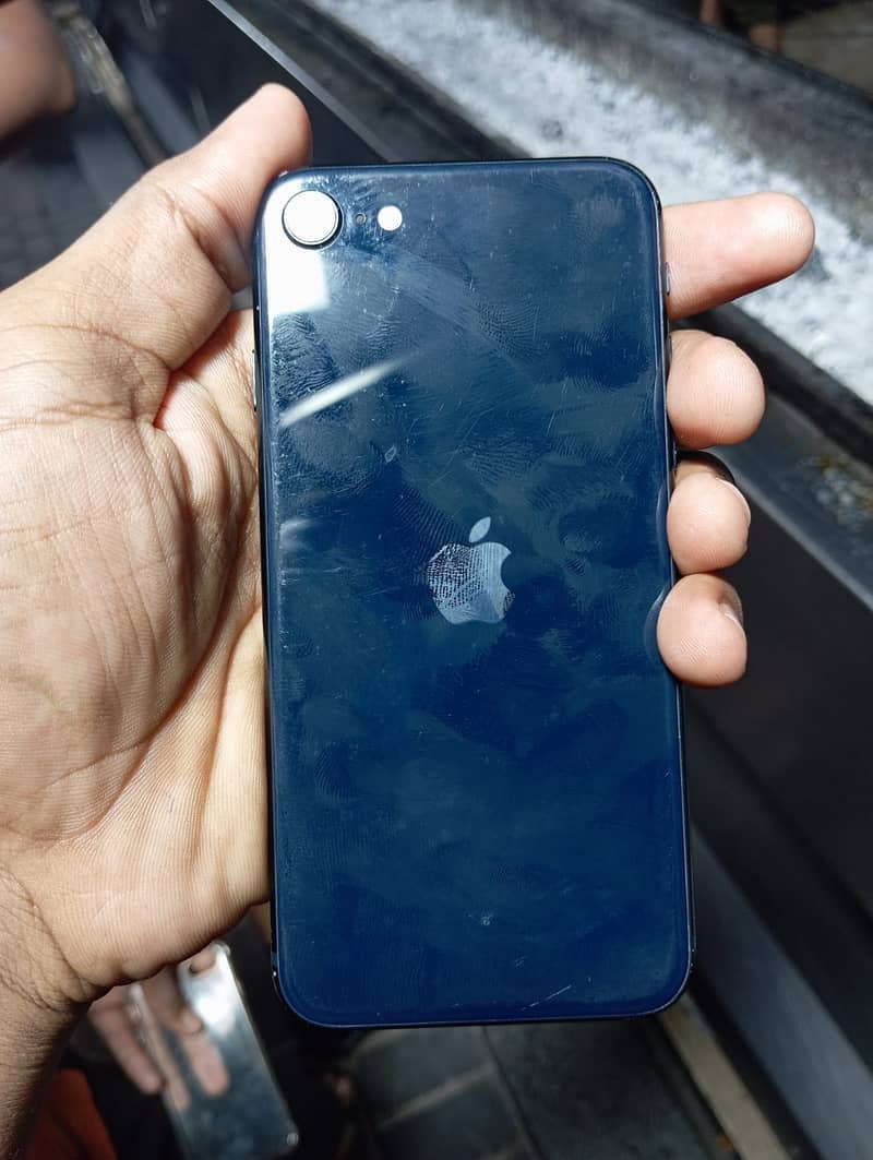 Apple iPhone SE 0