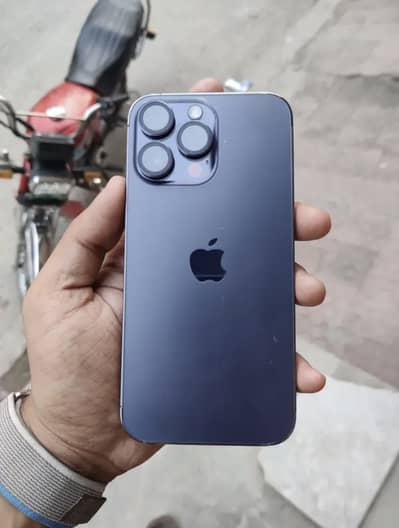 Apple iPhone 14 Pro Max Esim Glitch