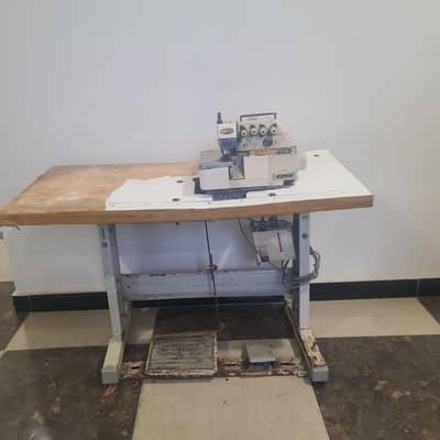 Band Peeko and Overlock