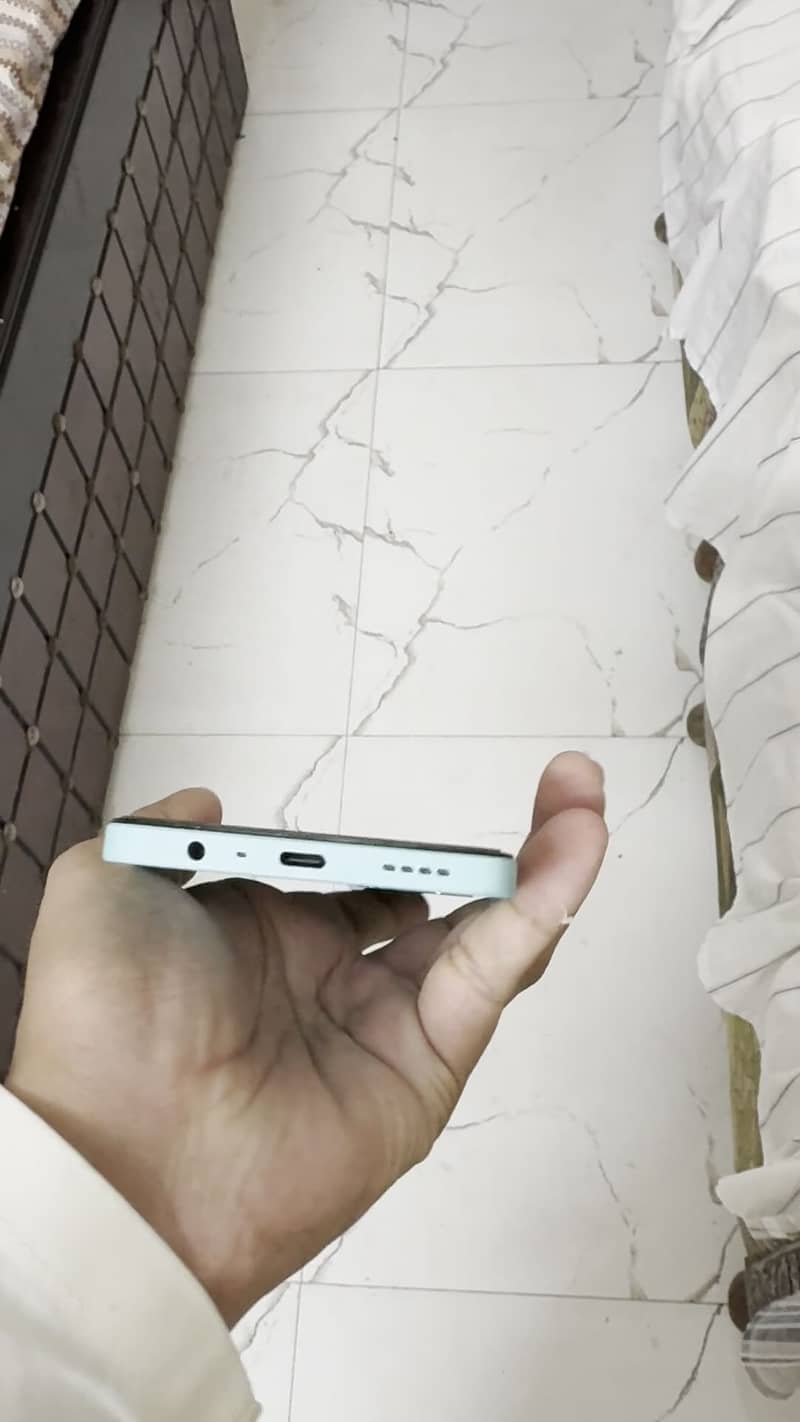 Realme C51 2