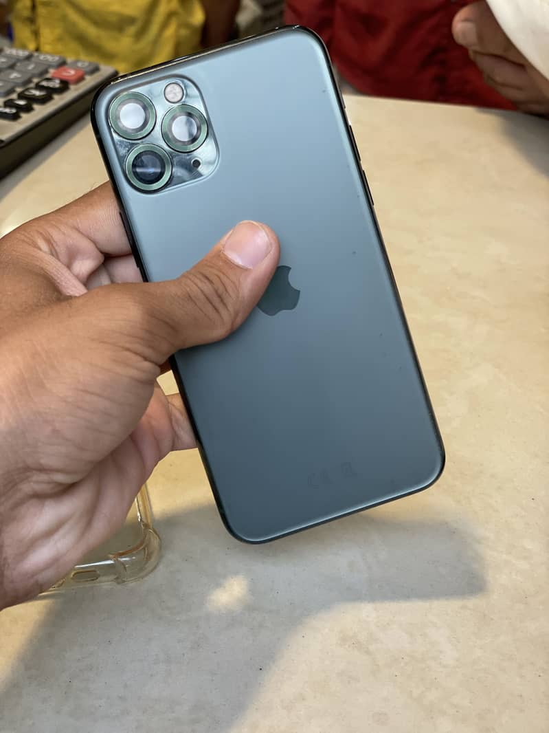Apple iPhone 11 Pro 3