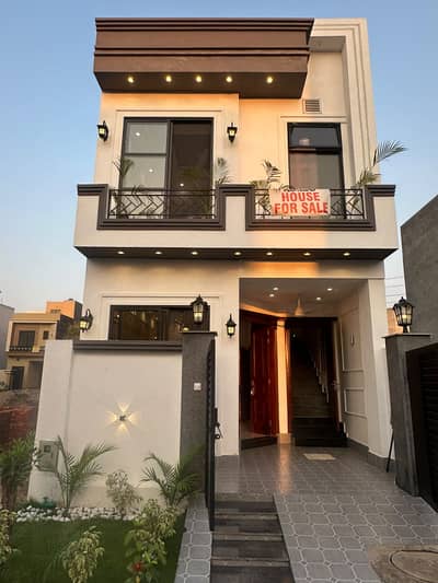 3 Marla brand New House for sale