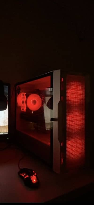 Gaming PC RTX 4060 Ryzen 7 5700X