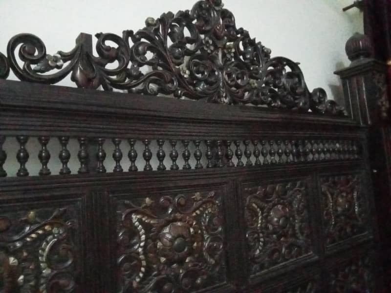 chinioti bed 0