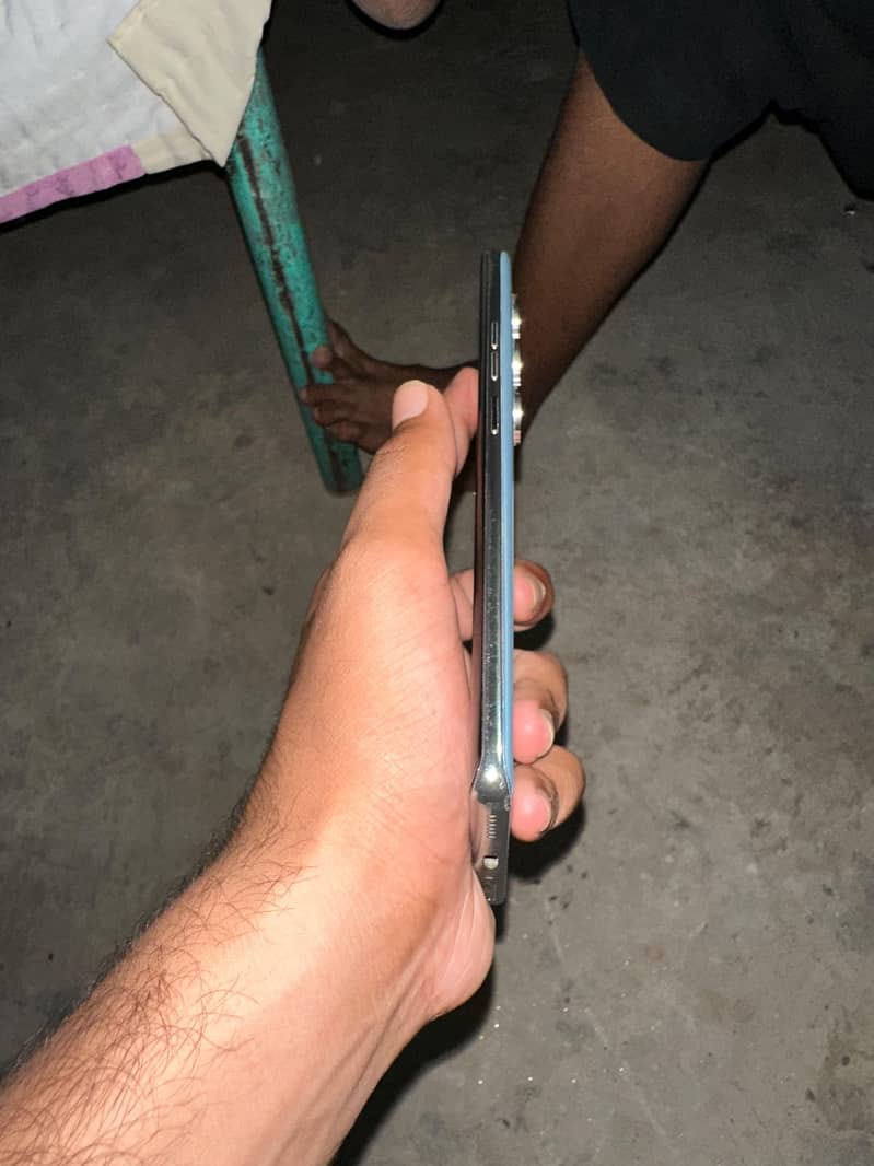 Tecno CAMON 40 Pro 1