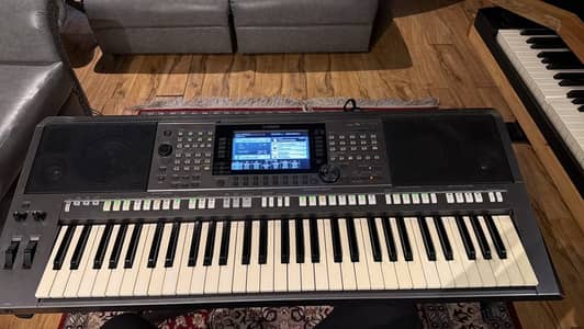 Yamaha keyboard for sale urgent