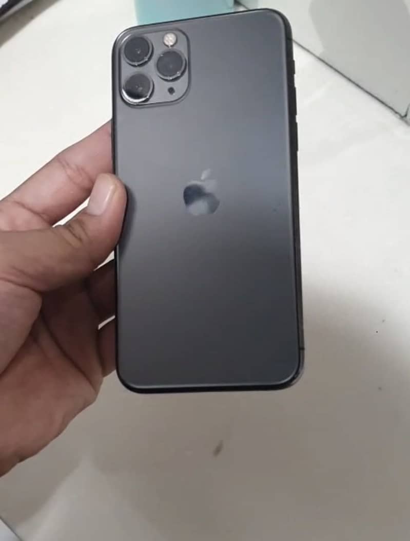 Apple iPhone 11 Pro 0