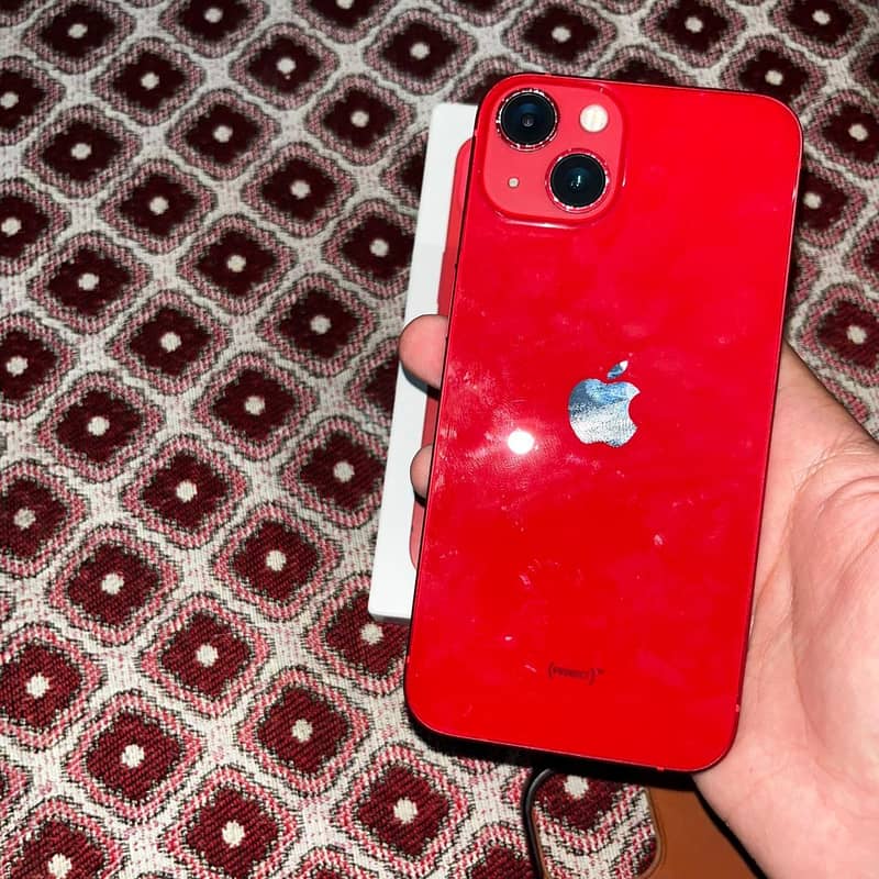 Apple iPhone 13 3